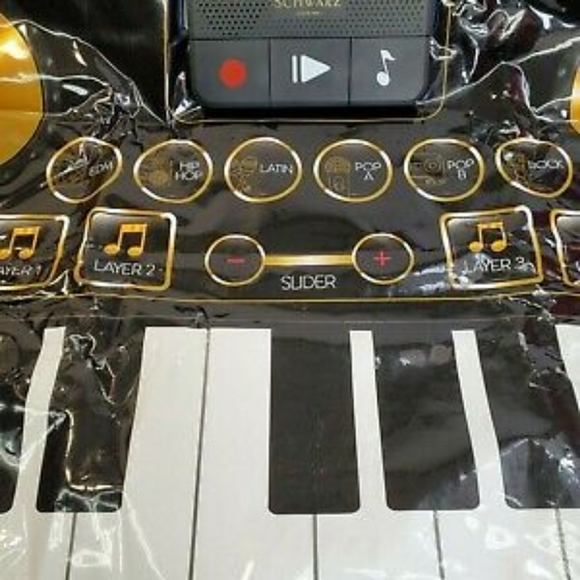 FAO Schwarz giant electronic mat - Picture 2 of 7